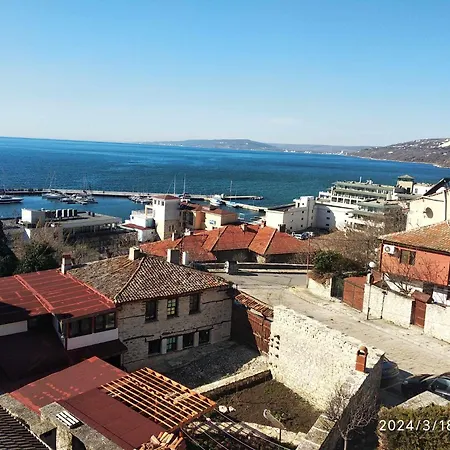 деспина Appartement *